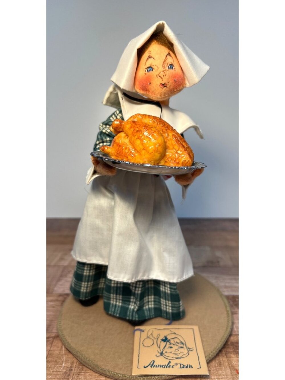 RARE Annalee Thanksgiving Pilgrim Doll Holding Turkey 1991 Collectible Decor 316